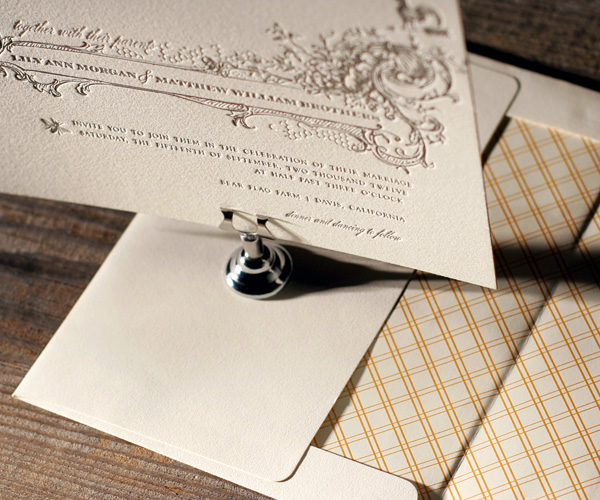 vintage-rustic-wedding-invitations